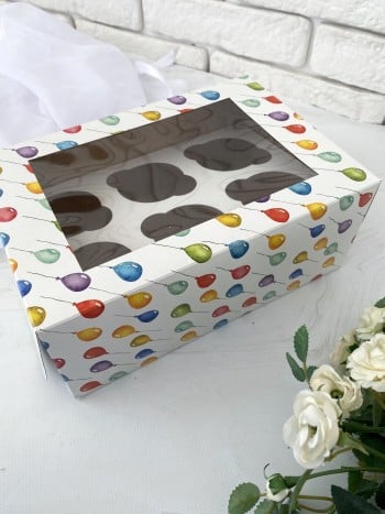 Упаковка под 6 капкейков с окном "Шарики"