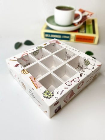 Коробка под 9 конфет "Школа"