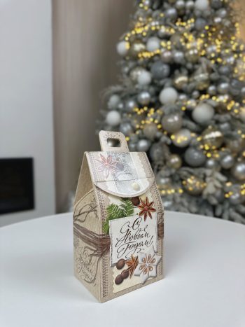 Домик для подарка "Новогодний декупаж" — изображение 10