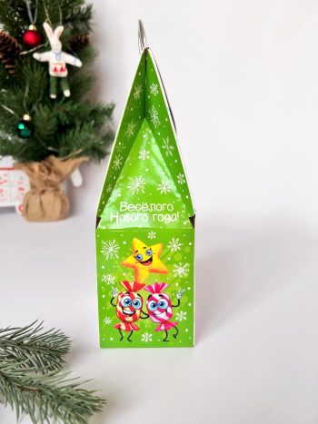 Коробка новогодняя подарочная Новогоднее веселье, 90х70х200 (+30) мм (домик) — изображение 2